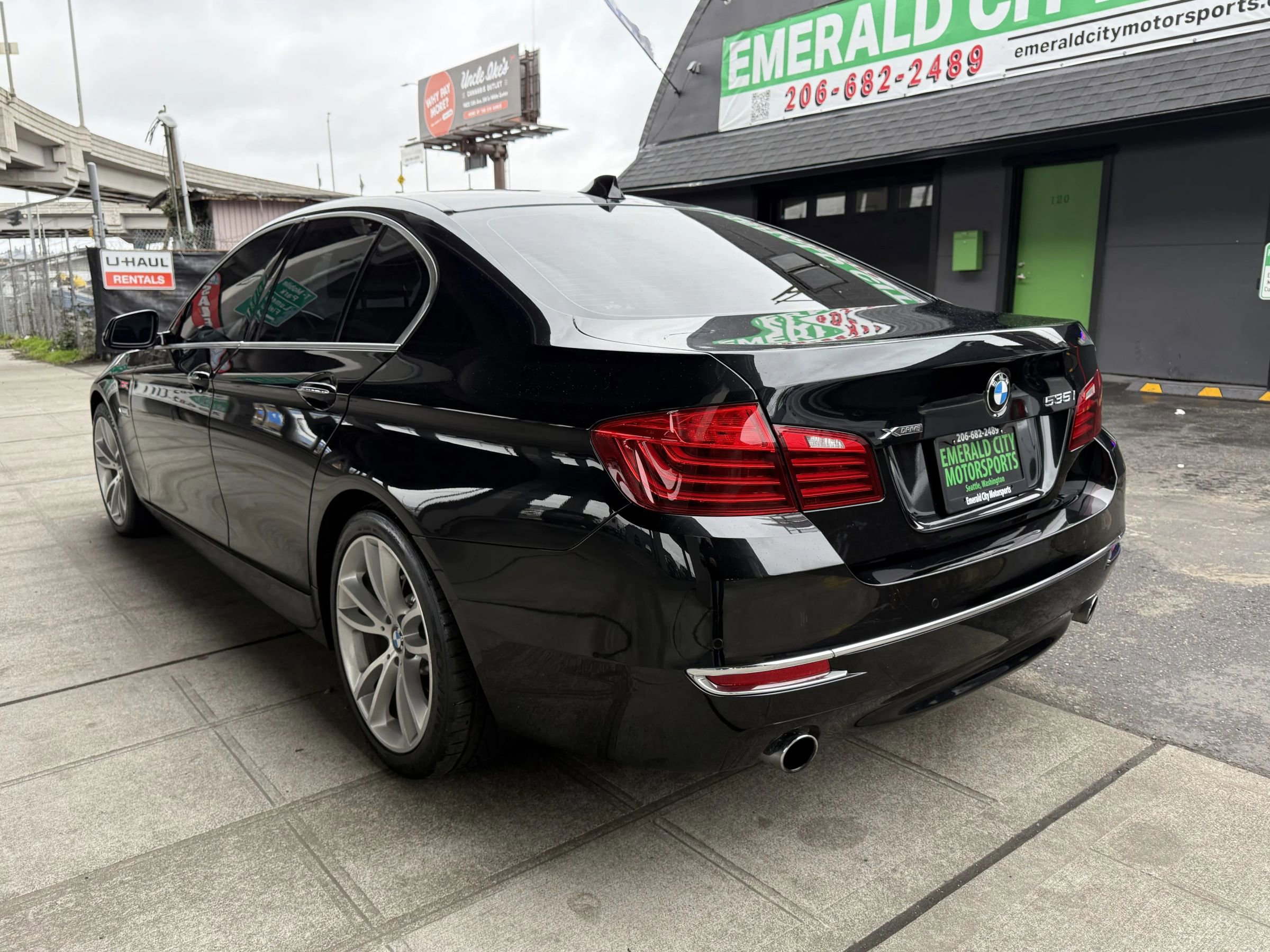 Used 2015 BMW 535i xDrive Sedan AWD/4WD image 6