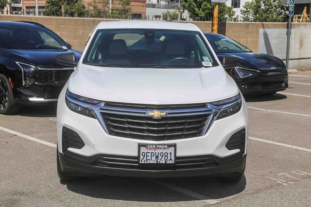 Used 2023 Chevrolet Equinox LS FWD image 3
