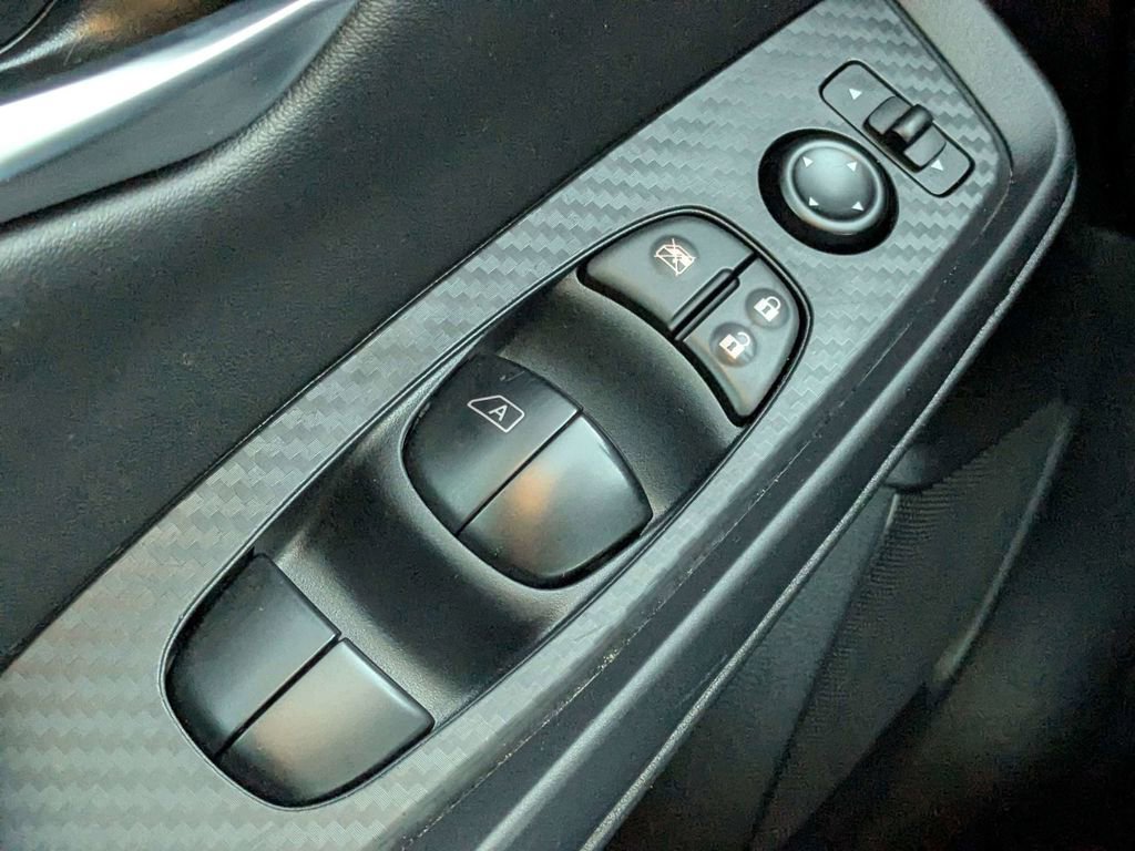 Used 2024 Nissan Sentra SV image 23