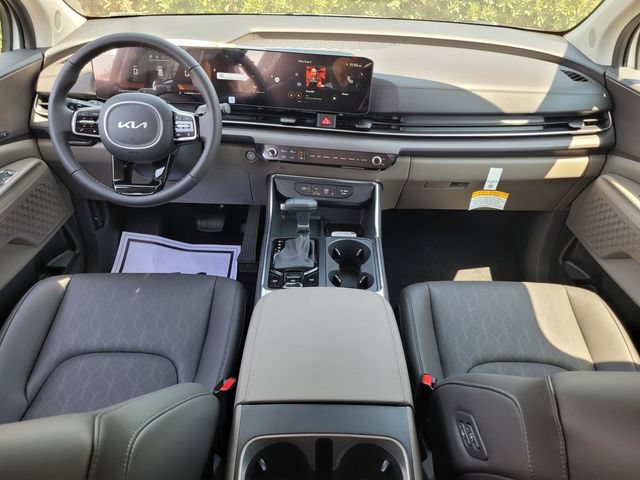 New 2026 Kia Carnival EX FWD image 7