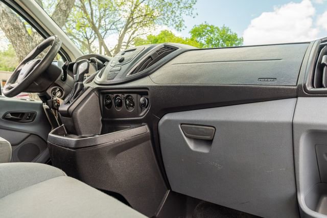 Used 2015 Ford Transit 250 130 Low Roof w/ Exterior Upgrade Package image 40