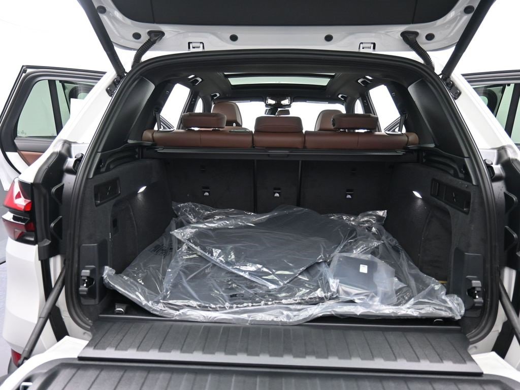New 2026 BMW X5 xDrive40i image 16