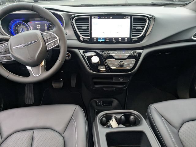 New 2026 Chrysler Voyager LX FWD image 23