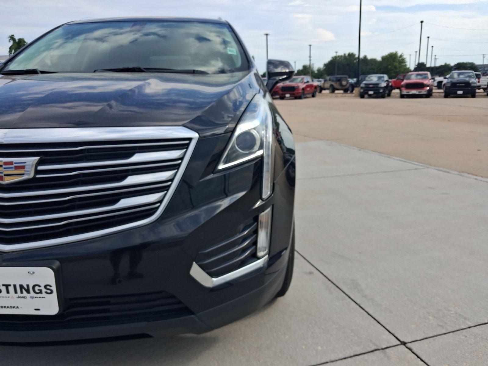 Used 2017 Cadillac XT5 Luxury FWD image 9