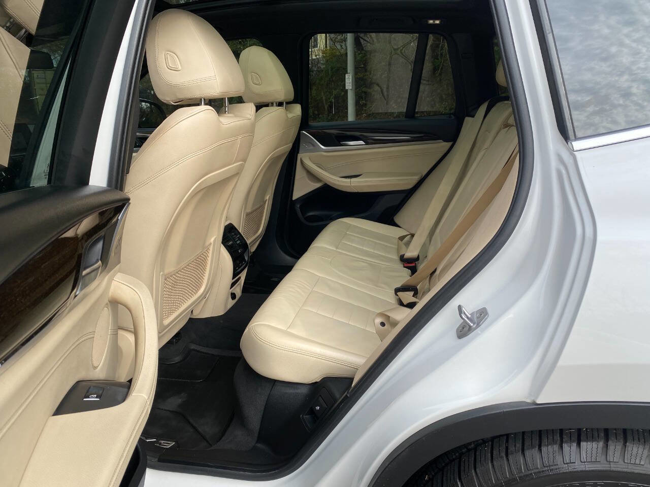 Used 2019 BMW X3 sDrive30i w/ Premium Package image 46