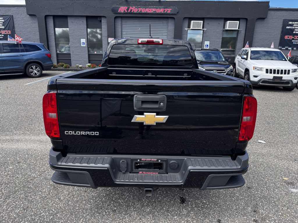 Used 2015 Chevrolet Colorado Z71 AWD/4WD image 4