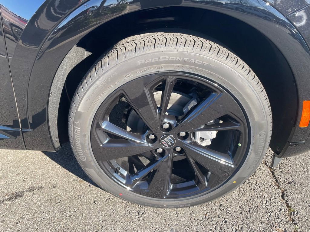 New 2026 Buick Envision Sport Touring AWD/4WD image 32