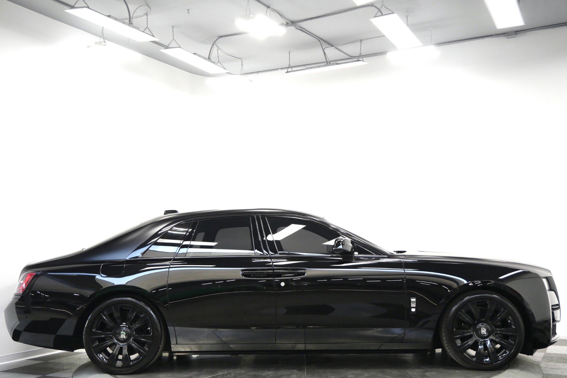 Used 2022 Rolls-Royce Ghost AWD/4WD image 56