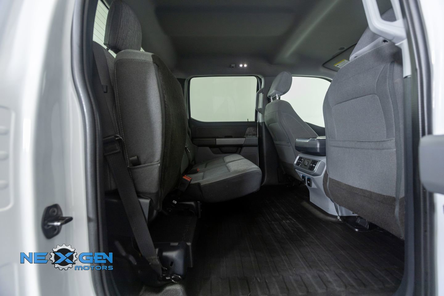 Used 2021 Ford F150 XLT w/ Trailer Tow Package AWD/4WD image 35