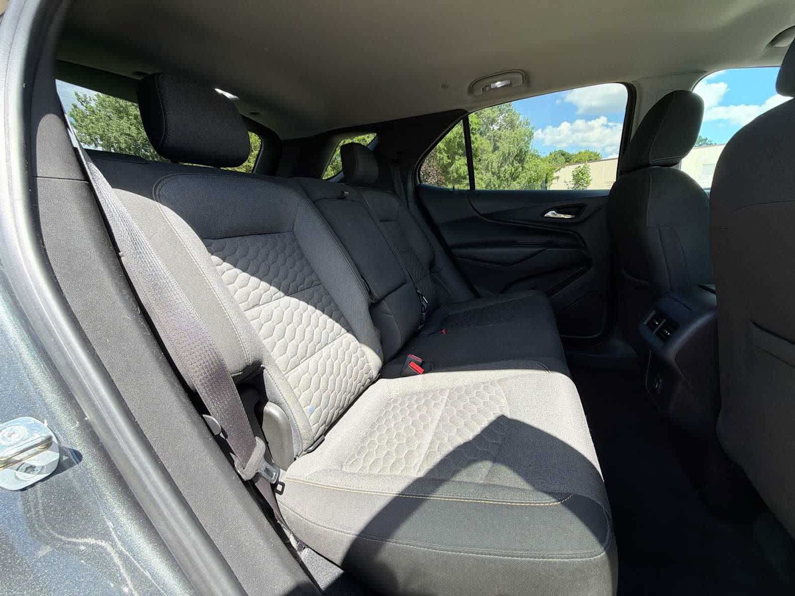 Used 2020 Chevrolet Equinox LT FWD image 17
