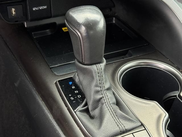 Used 2024 Toyota Camry XSE FWD image 18