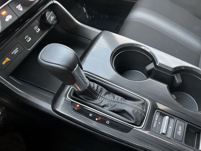 Used 2025 Honda Civic Sport image 15