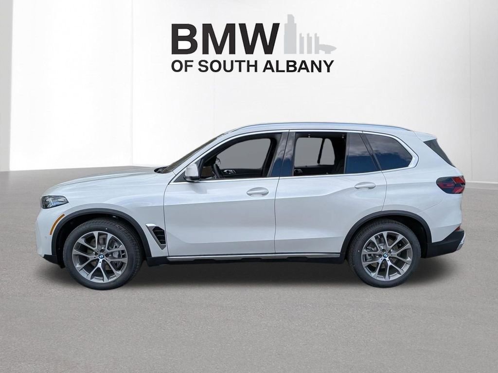 New 2026 BMW X5 xDrive40i image 3