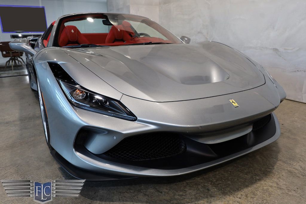 Used 2021 Ferrari F8 Tributo RWD image 9