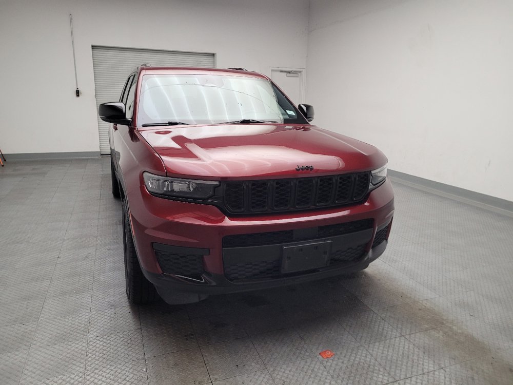 Used 2023 Jeep Grand Cherokee L Laredo AWD/4WD image 14