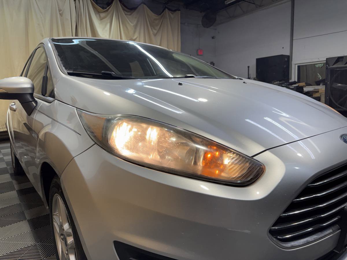 Used 2019 Ford Fiesta SE image 7