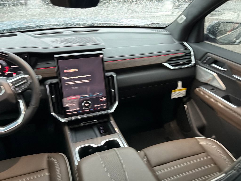 New 2026 GMC Acadia Denali Ultimate w/ LPO, Floor Liner Package AWD/4WD image 22