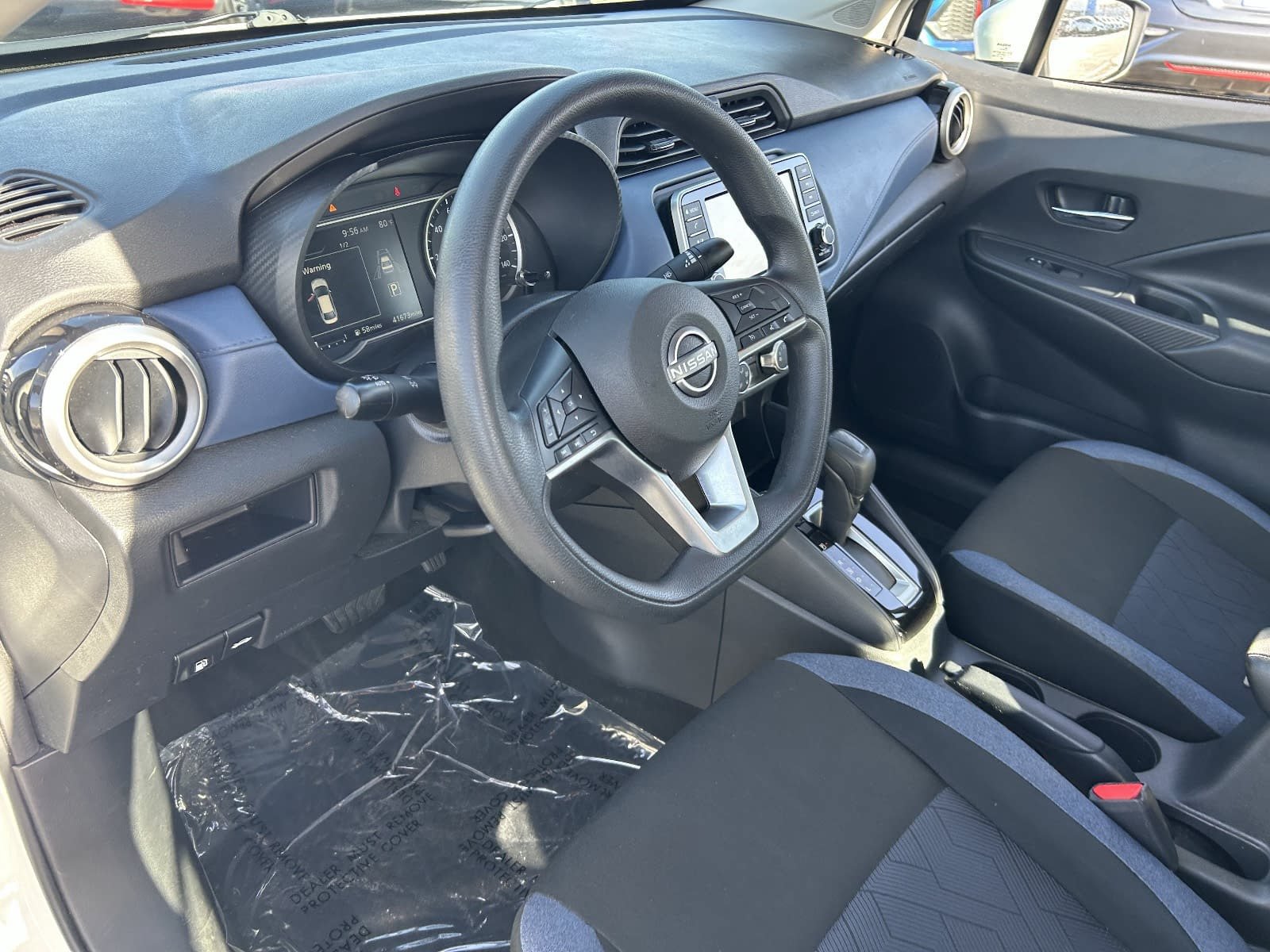 Used 2025 Nissan Versa SV FWD image 21