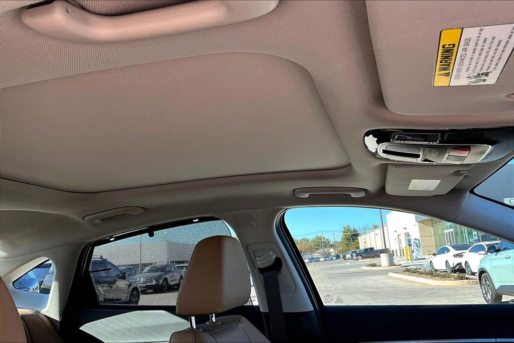 New 2025 Hyundai Sonata Limited image 31