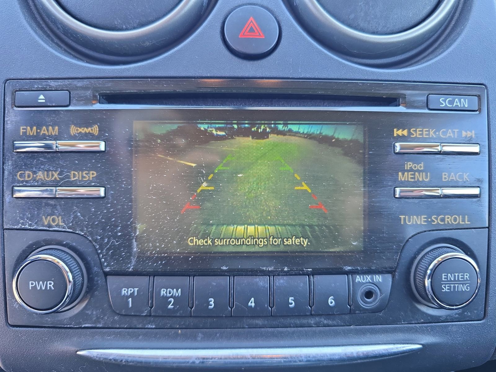 Used 2013 Nissan Rogue SV image 18