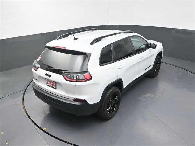Used 2023 Jeep Cherokee Altitude Lux image 24