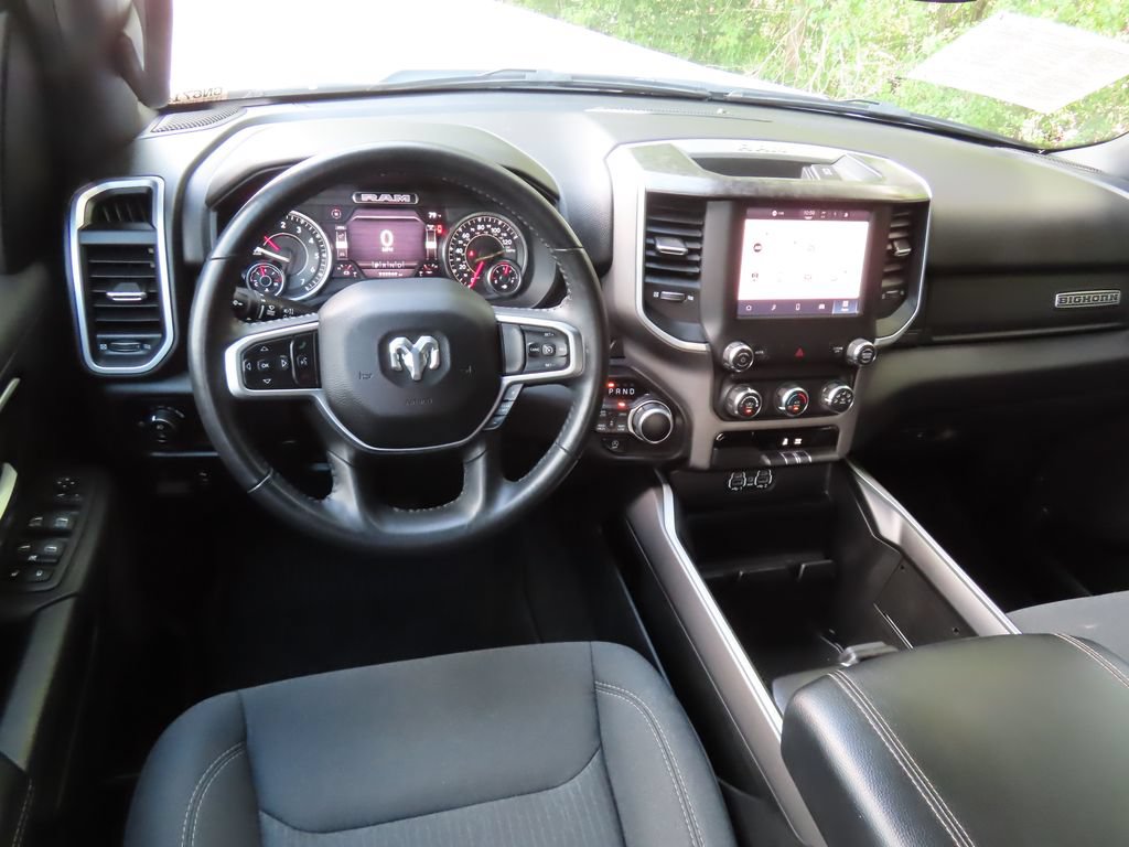 Used 2022 RAM 1500 Big Horn AWD/4WD image 4