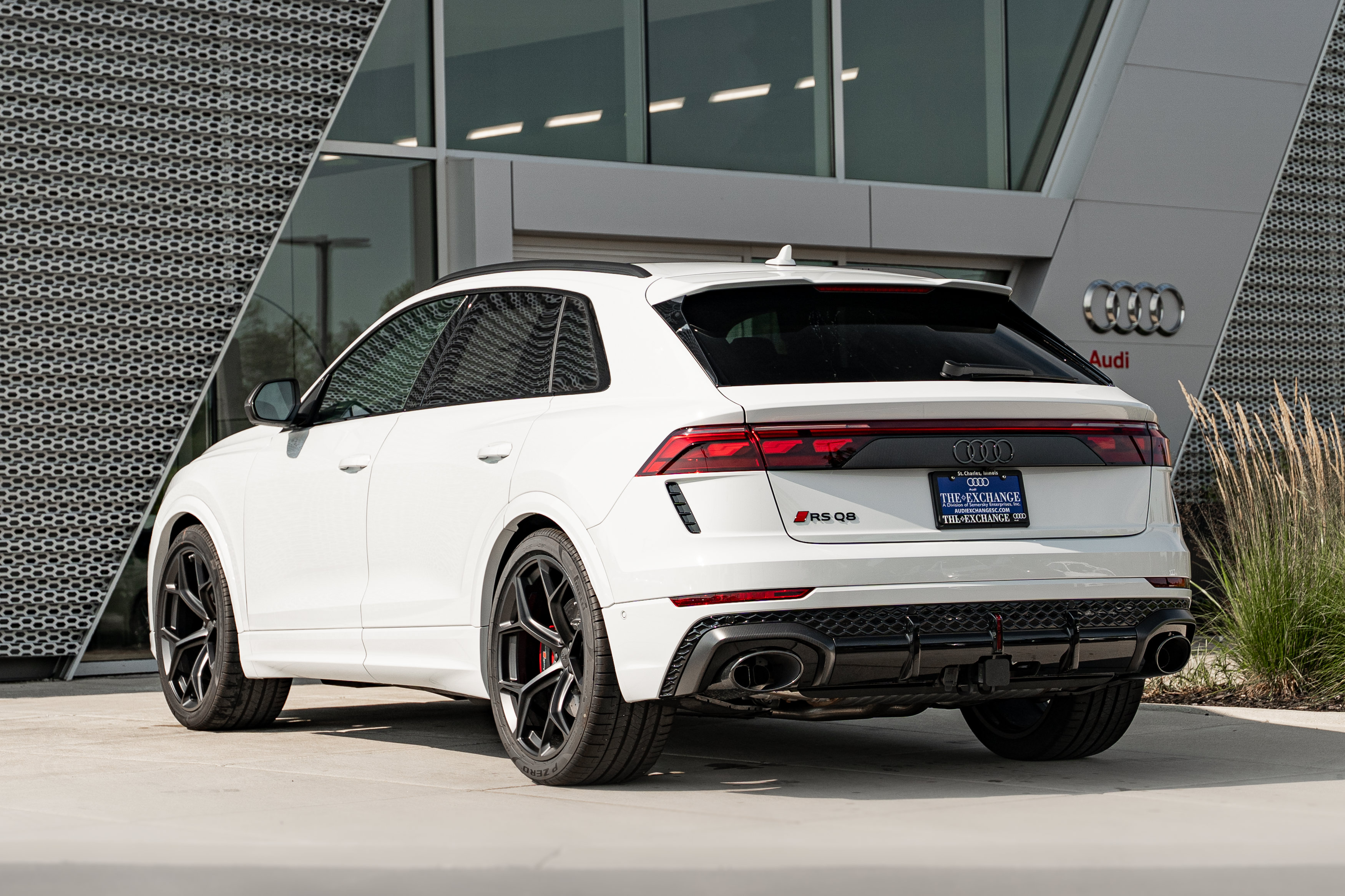 New 2026 Audi RS Q8 performance AWD/4WD image 5