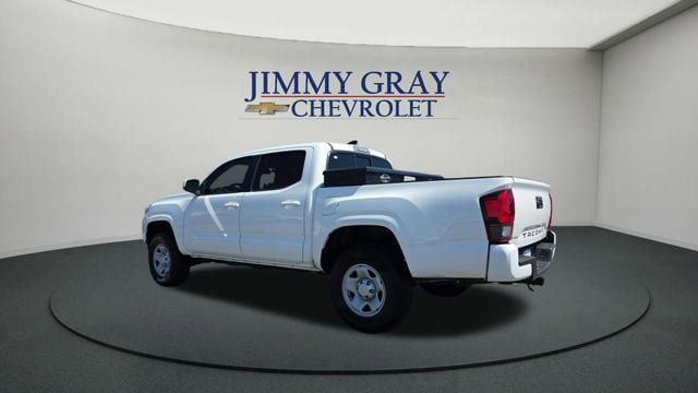 Used 2021 Toyota Tacoma SR w/ SR Convenience Package RWD image 3