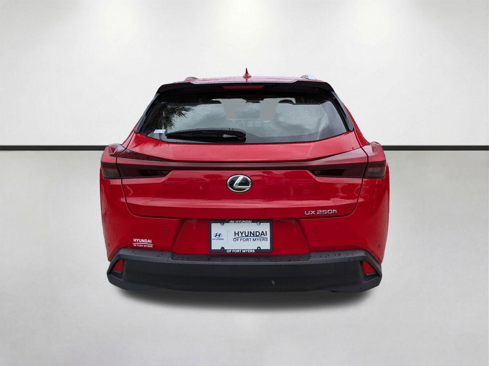 Used 2024 Lexus UX 250h FWD w/ Premium Package image 5