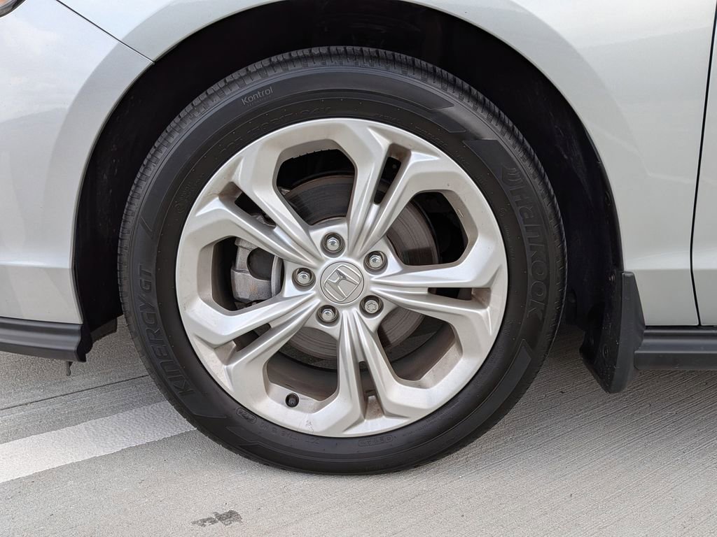 Used 2024 Honda Accord LX image 9