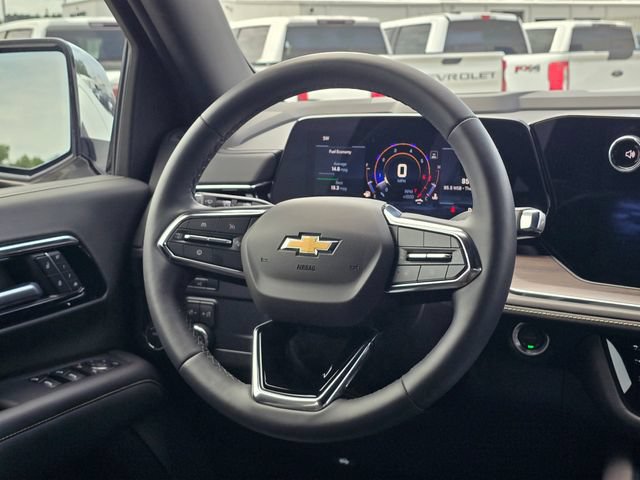 Used 2025 Chevrolet Tahoe Premier AWD/4WD image 40