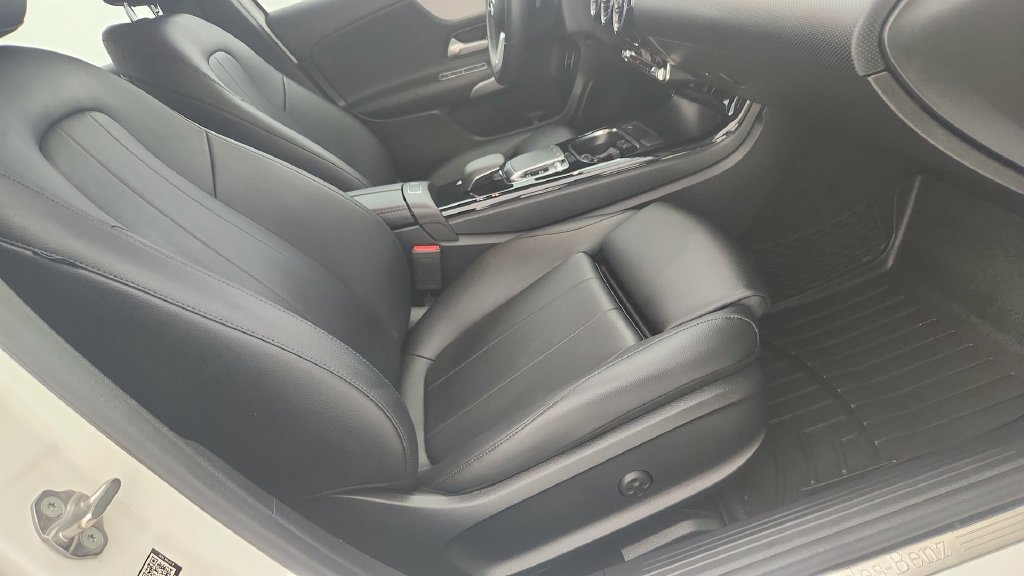 Used 2019 Mercedes-Benz A 220 image 31