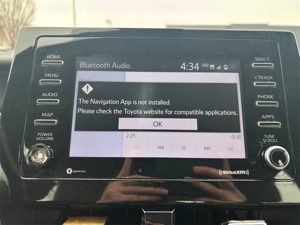 Used 2022 Toyota Camry SE image 19