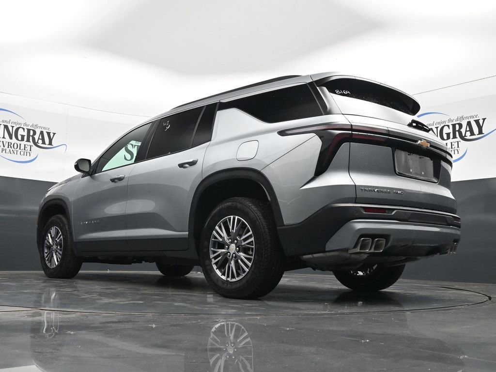 Used 2026 Chevrolet Traverse LT AWD/4WD image 21