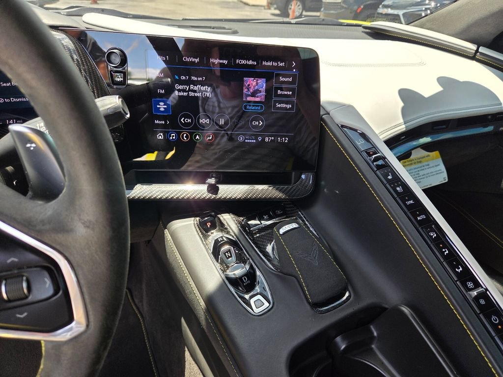 Used 2022 Chevrolet Corvette Stingray Premium Conv RWD image 22