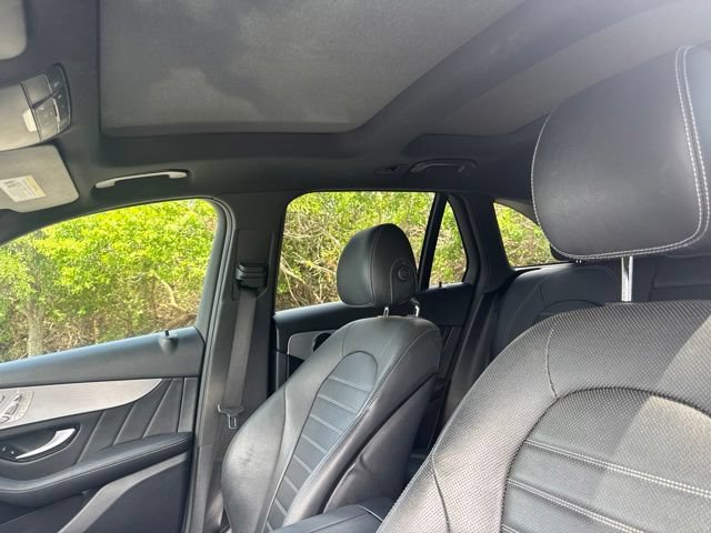 Used 2019 Mercedes-Benz GLC 300 image 11