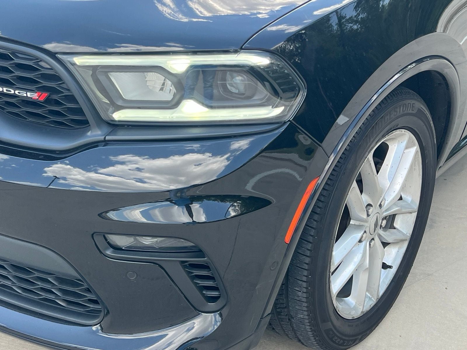 Used 2023 Dodge Durango R/T AWD/4WD image 4