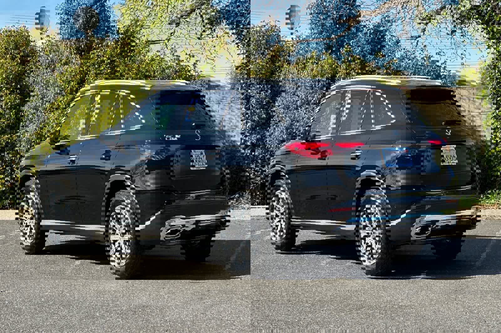 Certified 2026 Mercedes-Benz GLC 300 image 5