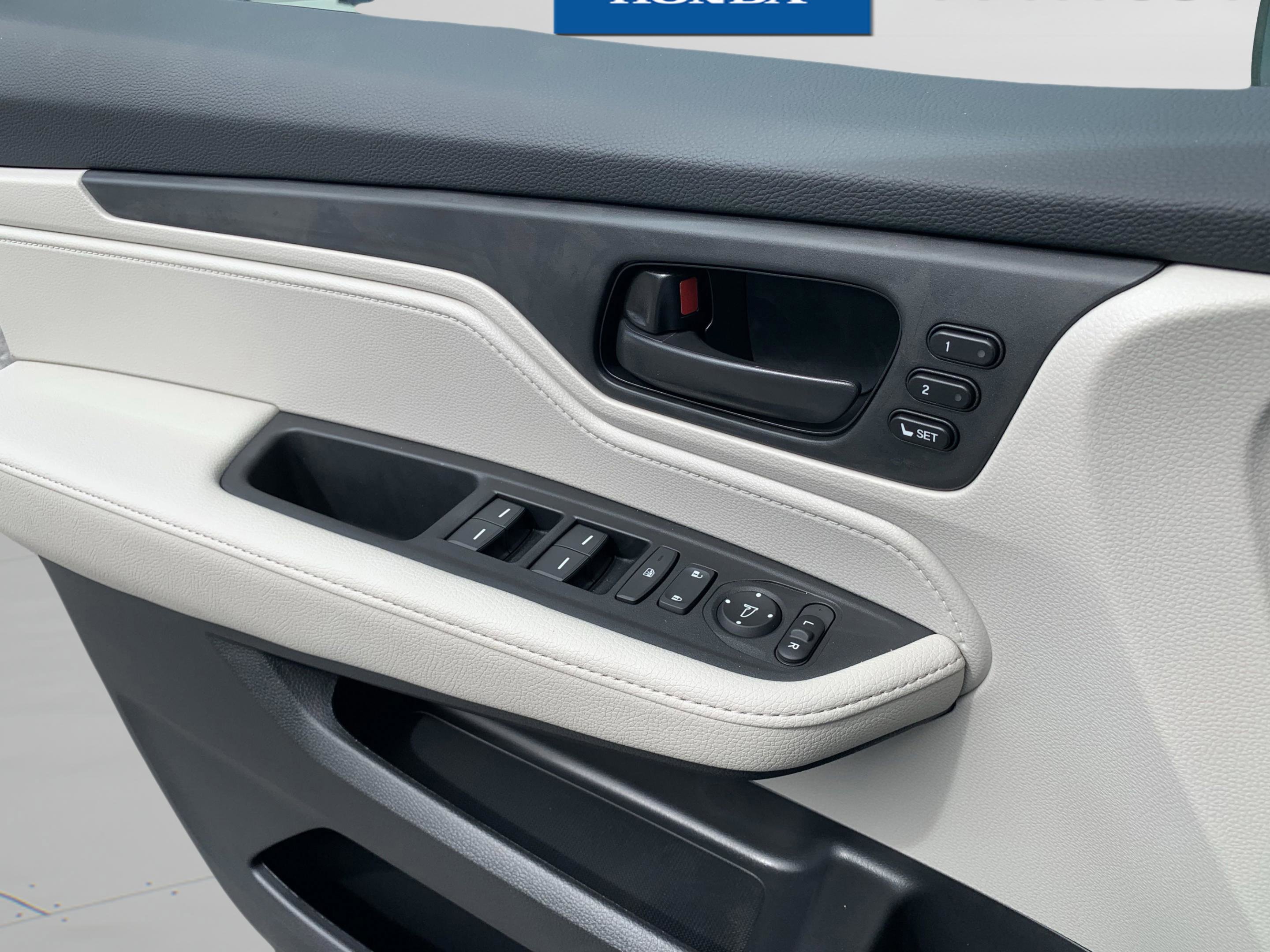 New 2026 Honda Odyssey EX-L image 38