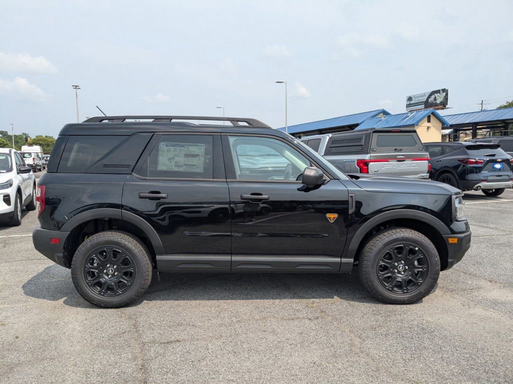 New 2025 Ford Bronco Sport Badlands image 3