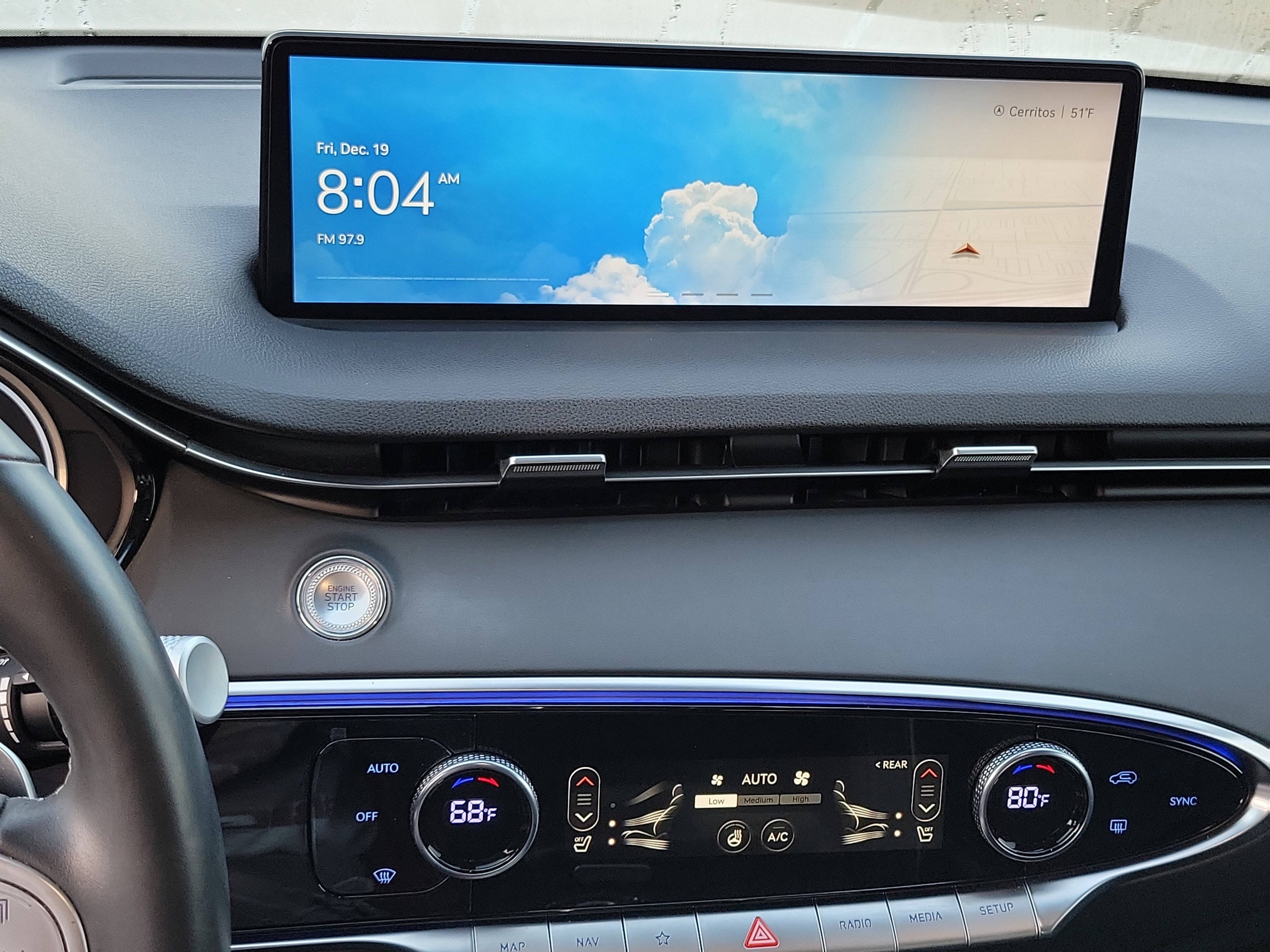 Certified 2024 Genesis GV70 2.5T w/ Advanced Package image 11