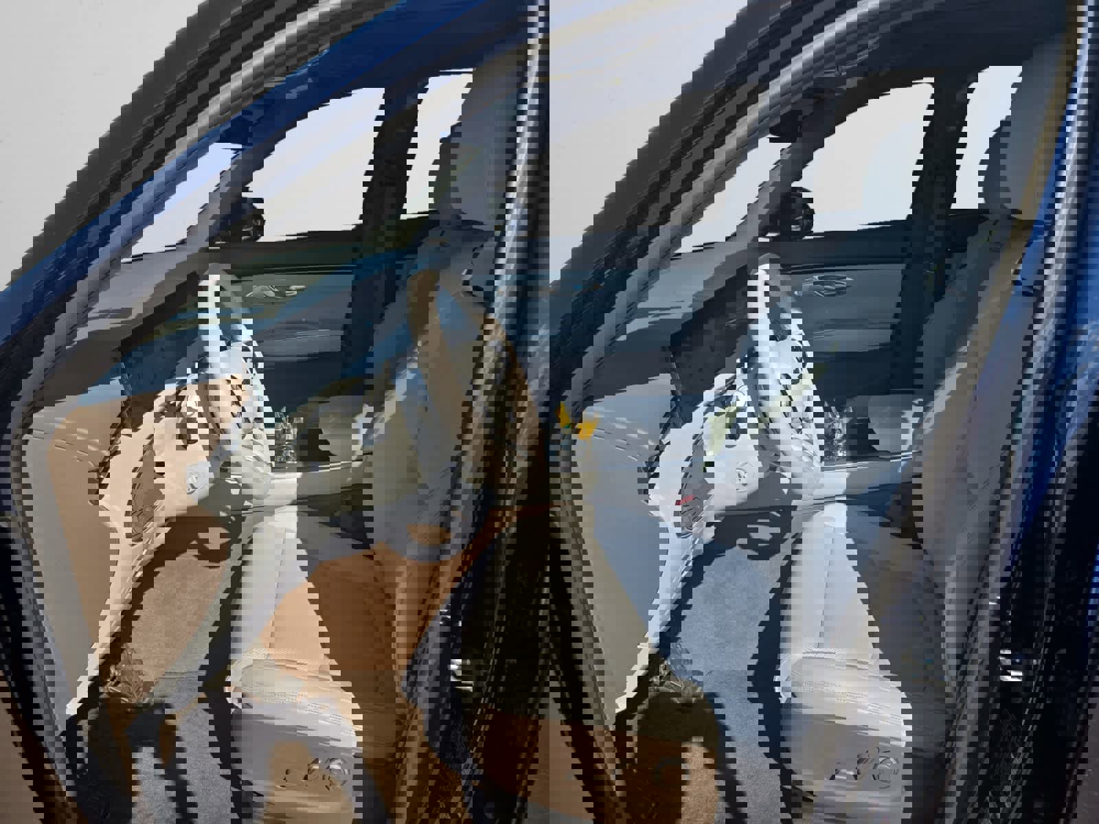 Used 2026 Genesis GV70 2.5T Advanced image 9