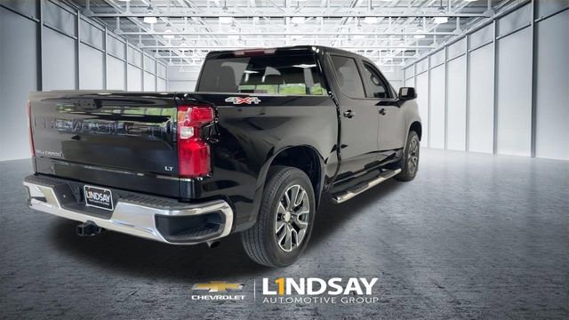 Used 2023 Chevrolet Silverado 1500 LT AWD/4WD image 9