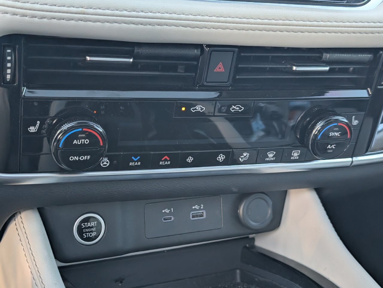 Certified 2023 Nissan Rogue SL w/ SL Premium Package FWD image 17