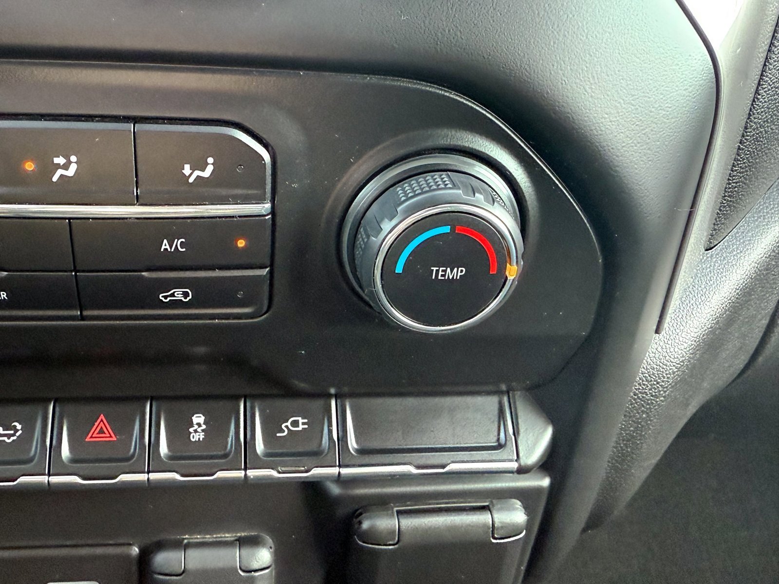 Used 2021 Chevrolet Silverado 1500 Custom w/ Rally Edition image 27