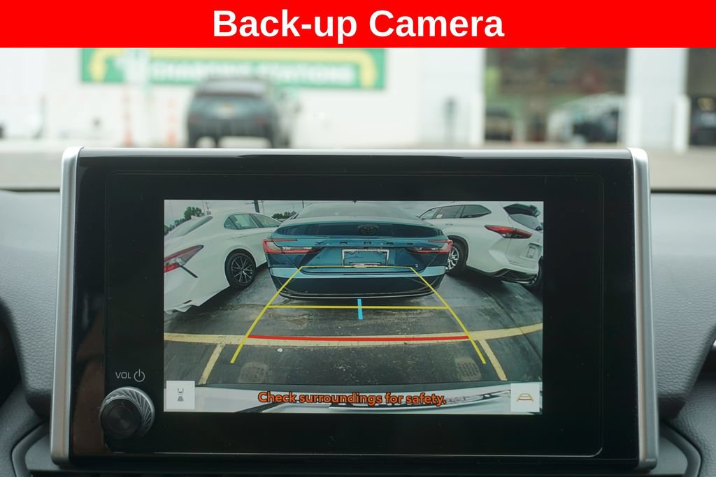 Certified 2025 Toyota RAV4 LE AWD/4WD image 7