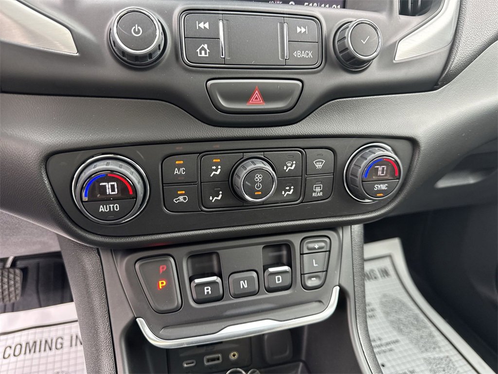 Used 2020 GMC Terrain SLT w/ Preferred Package image 19