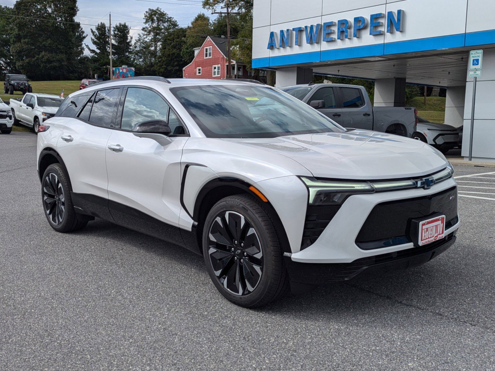 New 2024 Chevrolet Blazer EV RS AWD/4WD image 2