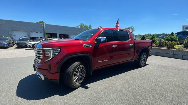 Used 2023 GMC Sierra 1500 Denali AWD/4WD image 3