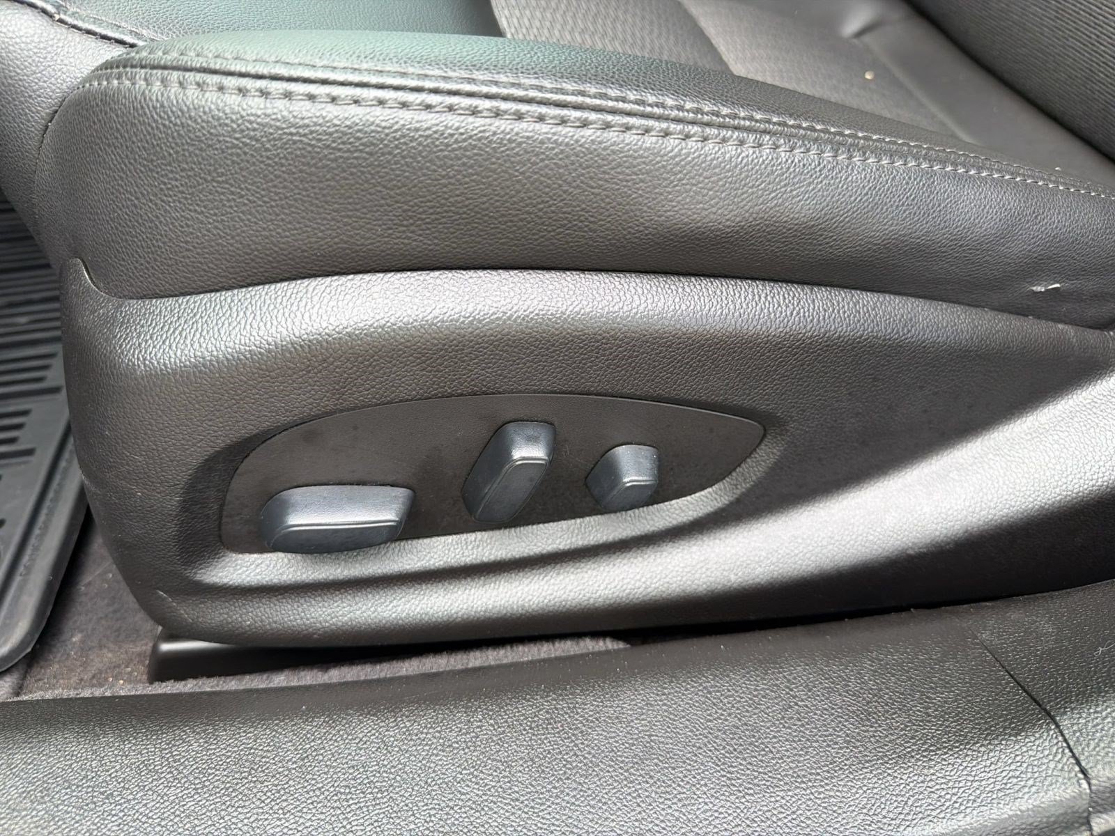 Certified 2019 Chevrolet Impala LT FWD image 15
